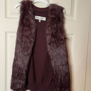 Fur and sweater vest